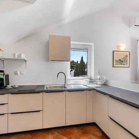 Maison d'hôtes Elly 3*