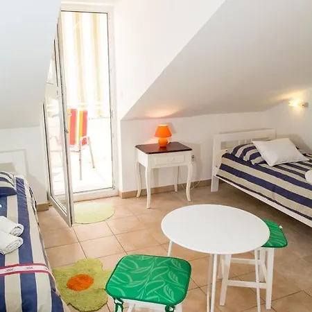 Guest house Elly